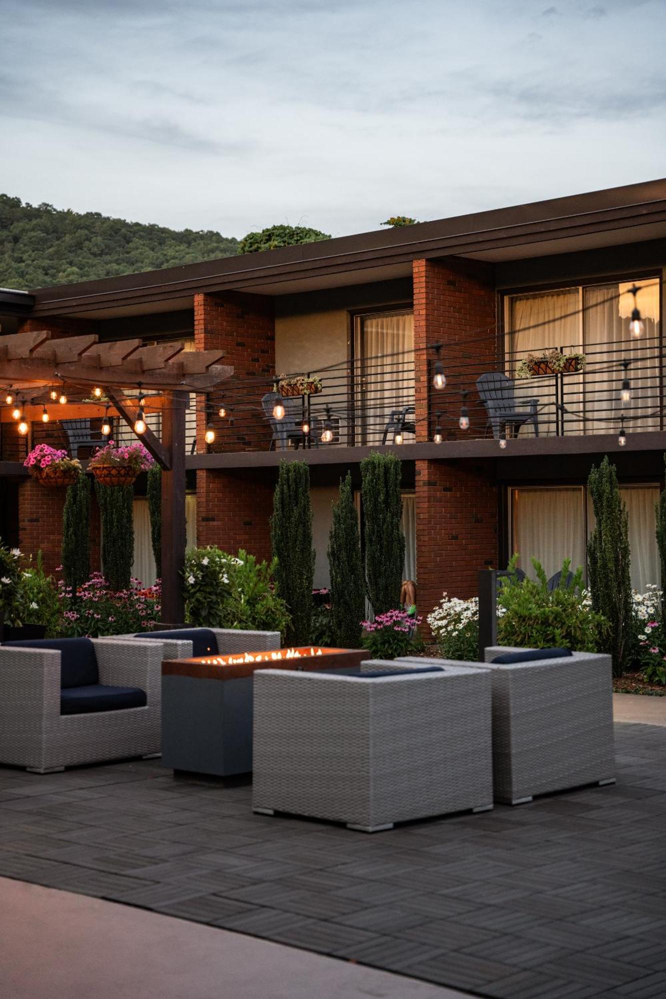 The Beaucatcher, A Boutique Motel Asheville Exterior photo